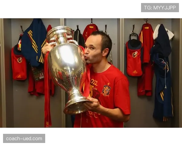 德布劳内 vs 伊涅斯塔：中场指挥官的历史地位与技术风格差异何在